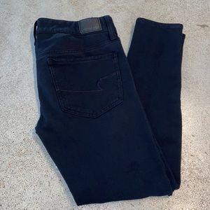 Black American Eagle Jeggings (6 Short)